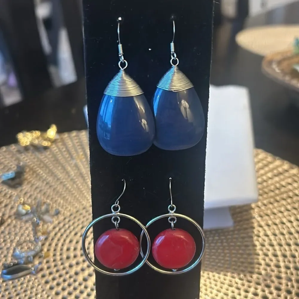 Lot of 5 vintage earrings